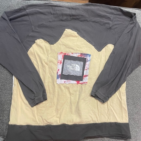 The North Face Graphic Long Sleeve Shirt Size XL - Picture 4 of 5